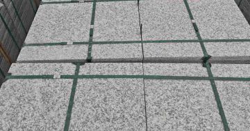 保定芝麻白大花地铺