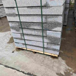 保定芙蓉白路牙石，马路牙子