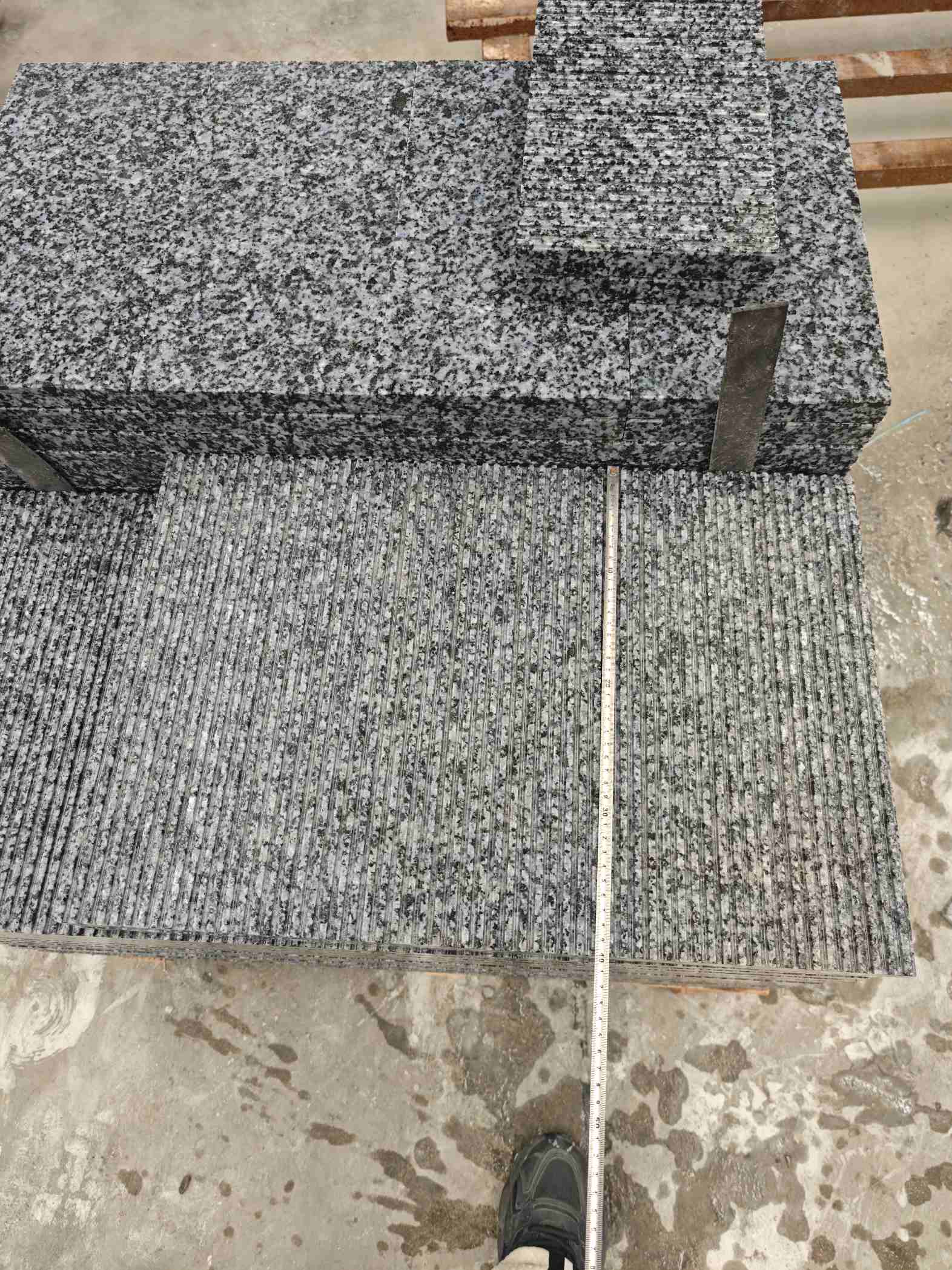 保定芝麻黑拉丝面