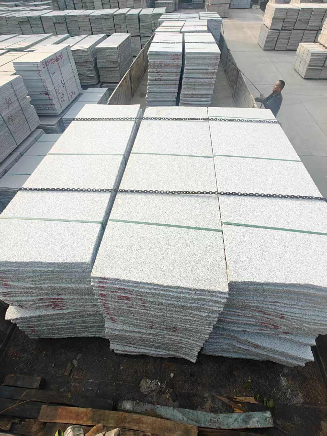 保定芝麻白毛板，石材毛板